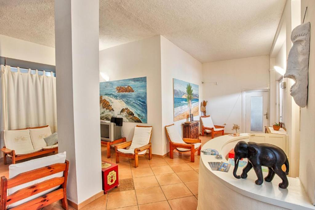 Hotel Al Faro Spiaggia La Cinta Santeodoro San Teodoro  Εξωτερικό φωτογραφία